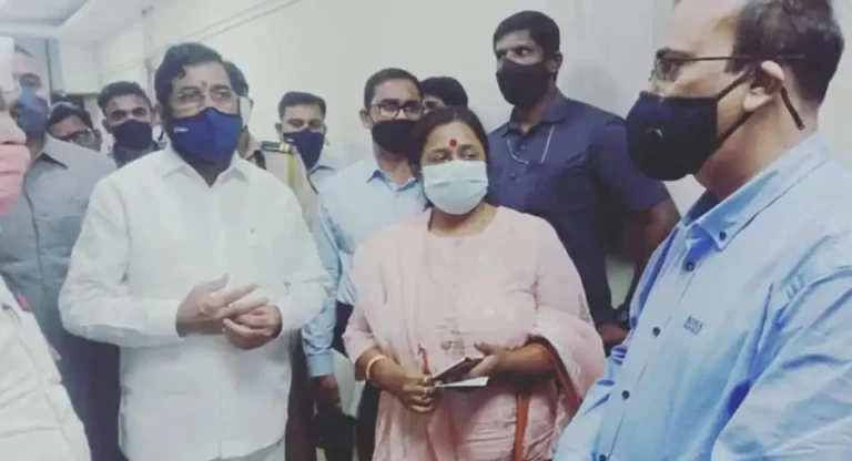 Meeting with chief minister then Palakmantri Eknath Shinde ji Collector Dr. Rajesh Narvekar for Ulhas river solution